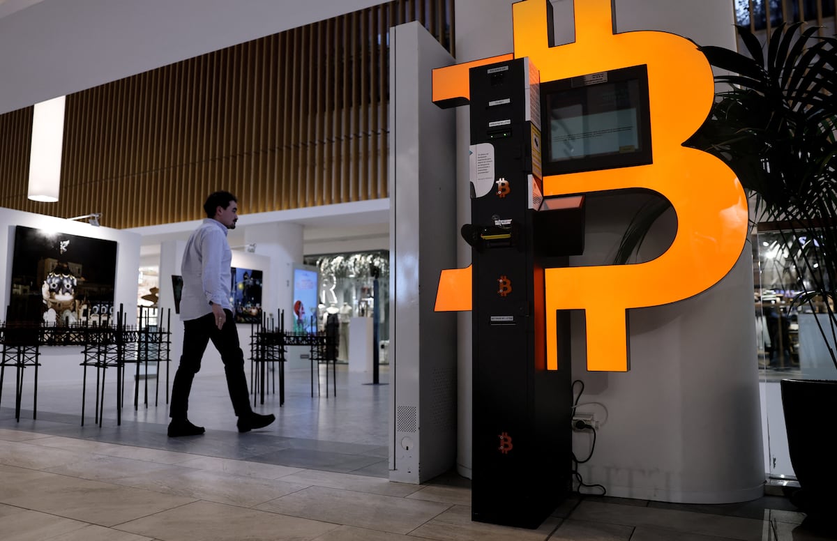 Donald Trump: máxima tensión en el mundo de las criptomonedas: por qué Trump va de la esperanza a la pesadilla para criptobros ‘| Negocio Donald Trump: máxima tensión en el mundo de las criptomonedas: por qué Trump va de la esperanza a la pesadilla para criptobros ‘| Negocio