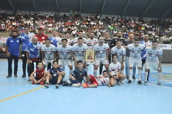 Amambay, Martinense y Carmen del Paraná a la final del Nacional de Fútbol de Salón