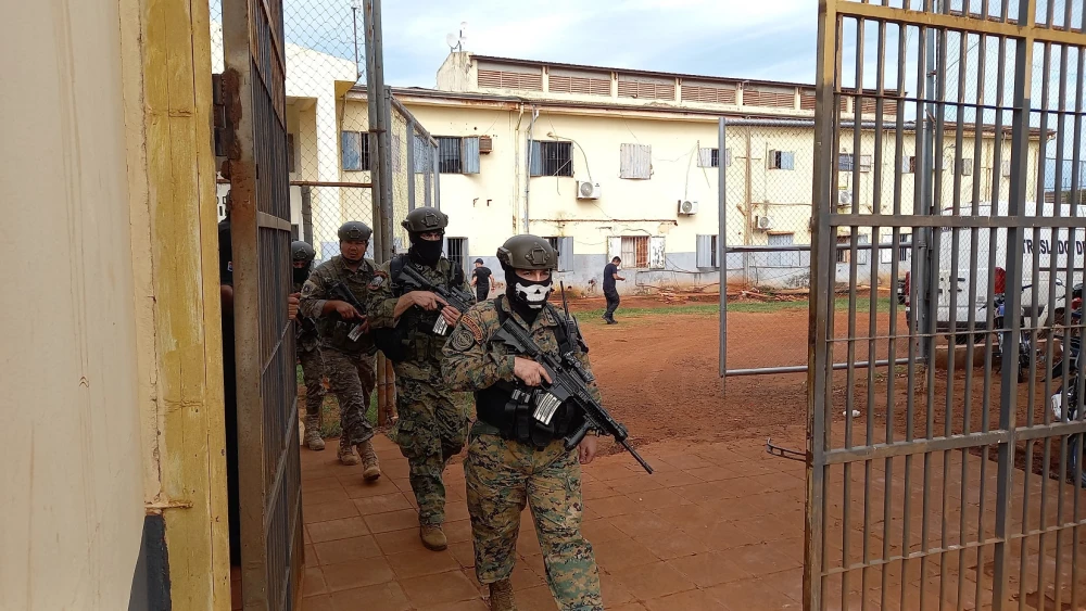 Sicario es condenado a 15 años por el crimen de un guardiacárcel en Pedro Juan Caballero Sicario es condenado a 15 años por el crimen de un guardiacárcel en Pedro Juan Caballero