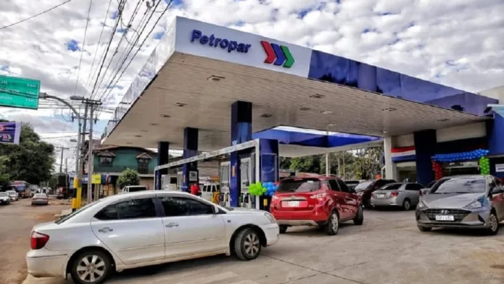 Petropar reduce en G. 300 el precio de todos sus combustibles