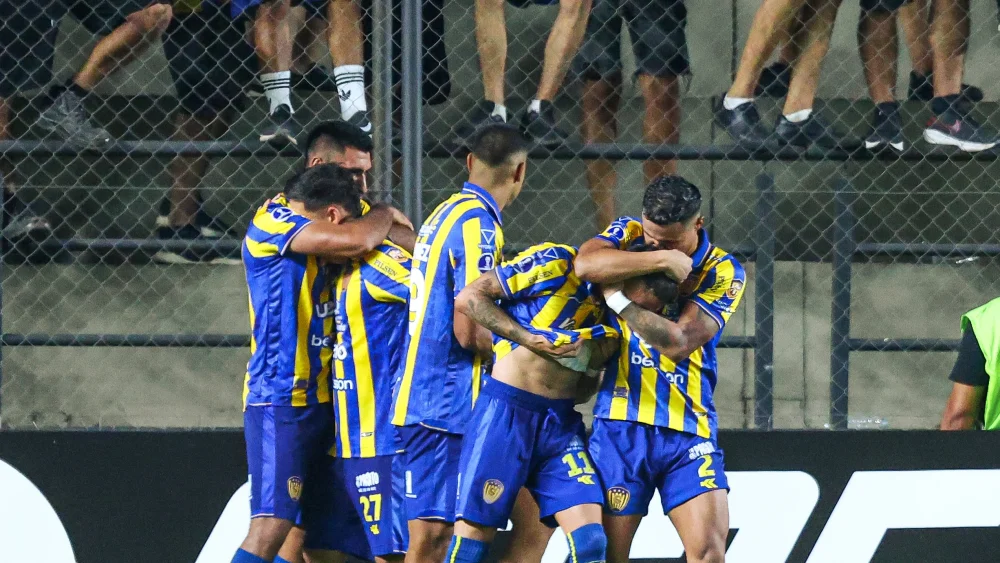 Luqueño elimina a Ameliano y avanza en Copa Sudamericana