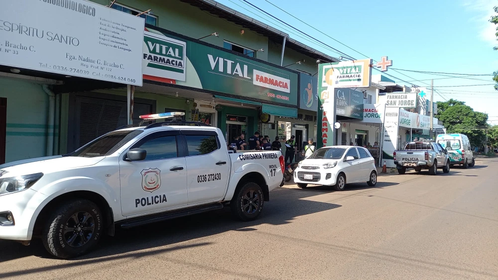 Motochorros roban una farmacia en Pedro Juan Caballero Motochorros roban una farmacia en Pedro Juan Caballero