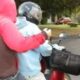 Asaltantes armados despojan a una mujer de su motocicleta y cartera en Pedro Juan