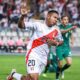 Perú derrota a Bolivia y sale del fondo de las Eliminatorias