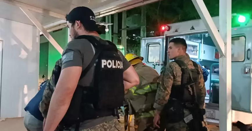 Dos agentes de la FOPE resultaron heridos, uno quedó con delicado estado de salud Dos agentes de la FOPE resultaron heridos, uno quedó con delicado estado de salud