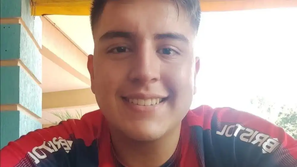 Joven muere electrocutado mientras instalaba servicio de internet en una escuela