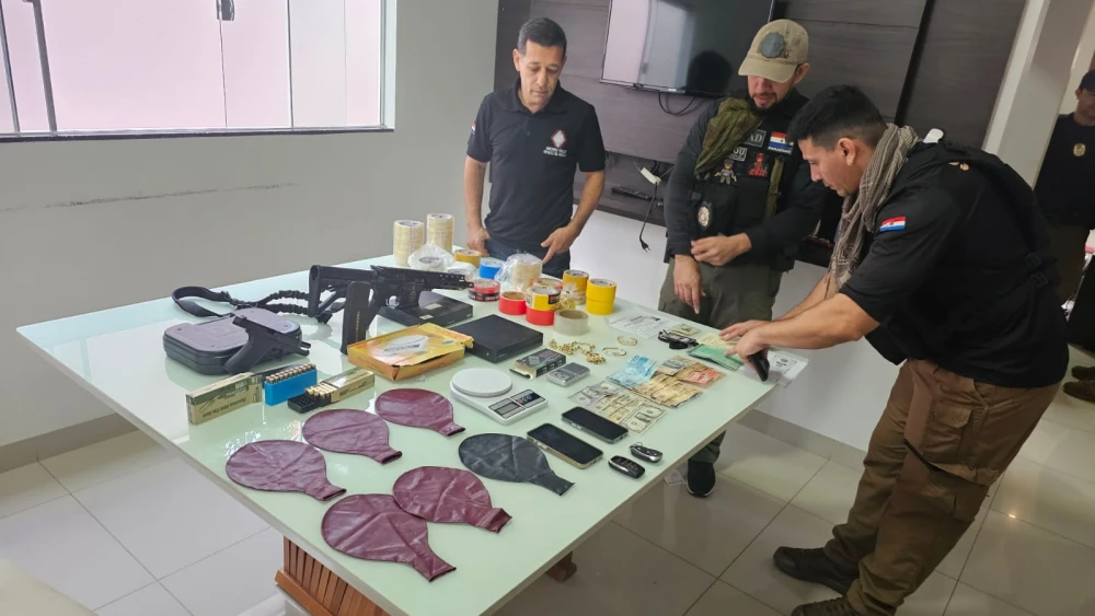 Detienen a un brasileño con documento falso en Pedro Juan Caballero Detienen a un brasileño con documento falso en Pedro Juan Caballero