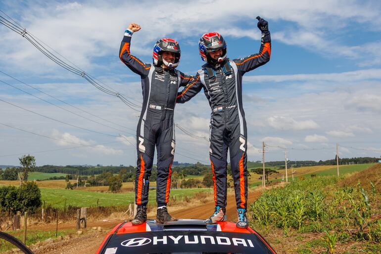 Rally FIA Codasur-Erechim/Brasil: Triunfo de Fau y podio 100% paraguayo – ABC Motor