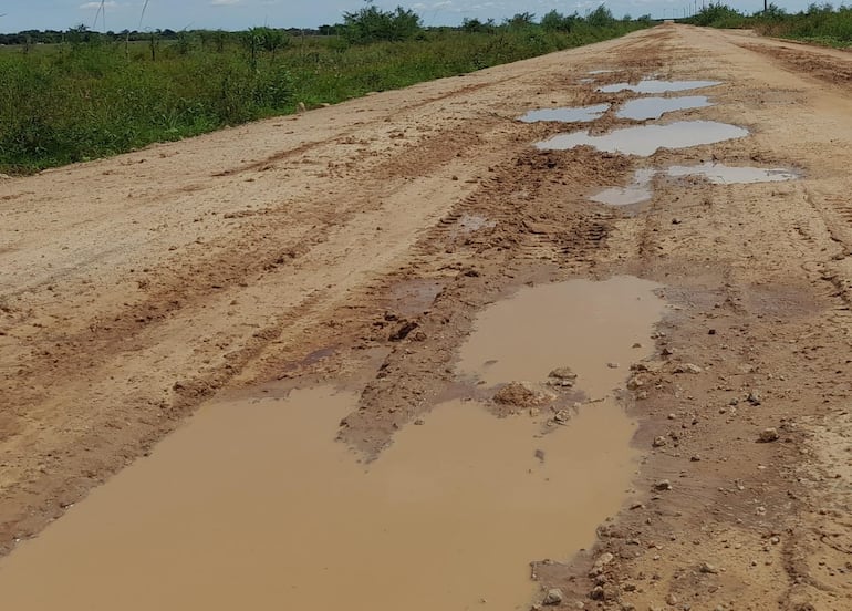 Caminos rurales de Laureles están intransitables tras las lluvias