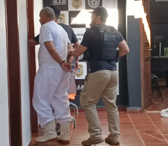 Duro golpe al narcotráfico en Dourados: Incautación millonaria y tres detenidos Duro golpe al narcotráfico en Dourados: Incautación millonaria y tres detenidos