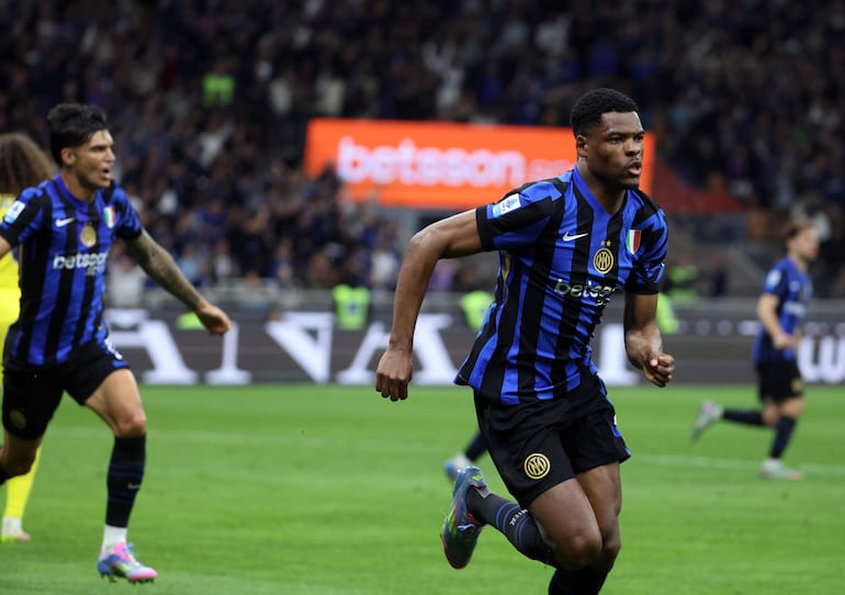 Dumfries, el arma aérea de Inzaghi en la final de Champions