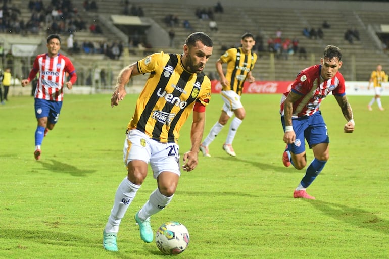 Encarnación y Guaraní de Fram no logran despegar – Fútbol de Intermedia