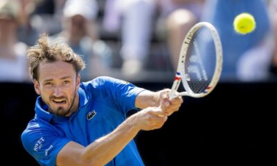 Medvedev irrumpe en Halle con un triunfo – Polideportivo