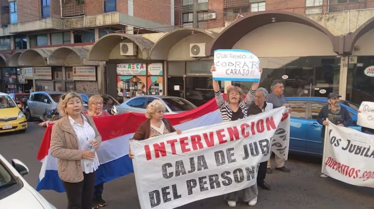 Con ley de Superintendencia, Peña solo quería fondos del IPS y no salvar cajas, denuncian