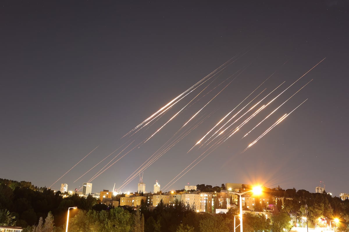 Nueva ola de ataques entre Israel e Irán por segunda noche consecutiva | Internacional Nueva ola de ataques entre Israel e Irán por segunda noche consecutiva | Internacional
