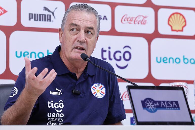 Gustavo Alfaro, EN VIVO en la víspera de Paraguay vs. Uruguay