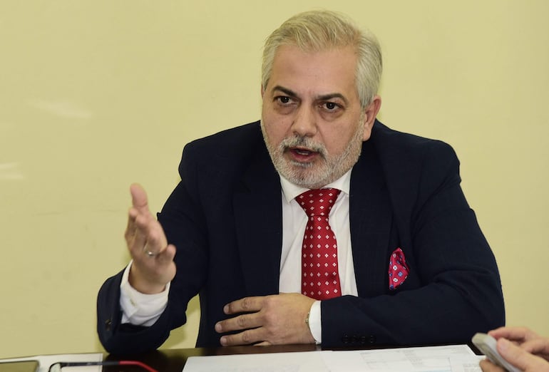 Superintendente de Salud sostiene que proyecto de “Policía Sanitaria” es inviable
