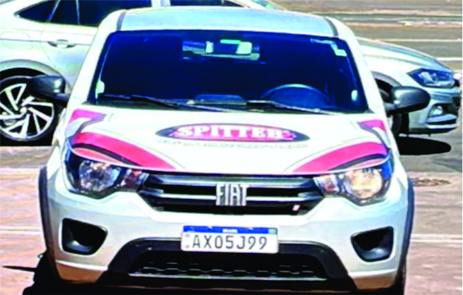 Sustraen un Fiat Mobi plateado con documentos personales y de negocios en Ponta Porã. Sustraen un Fiat Mobi plateado con documentos personales y de negocios en Ponta Porã.