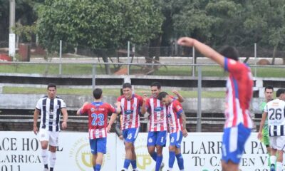 Pastoreo festeja en Villarrica y escala en la clasificación – Fútbol de Intermedia