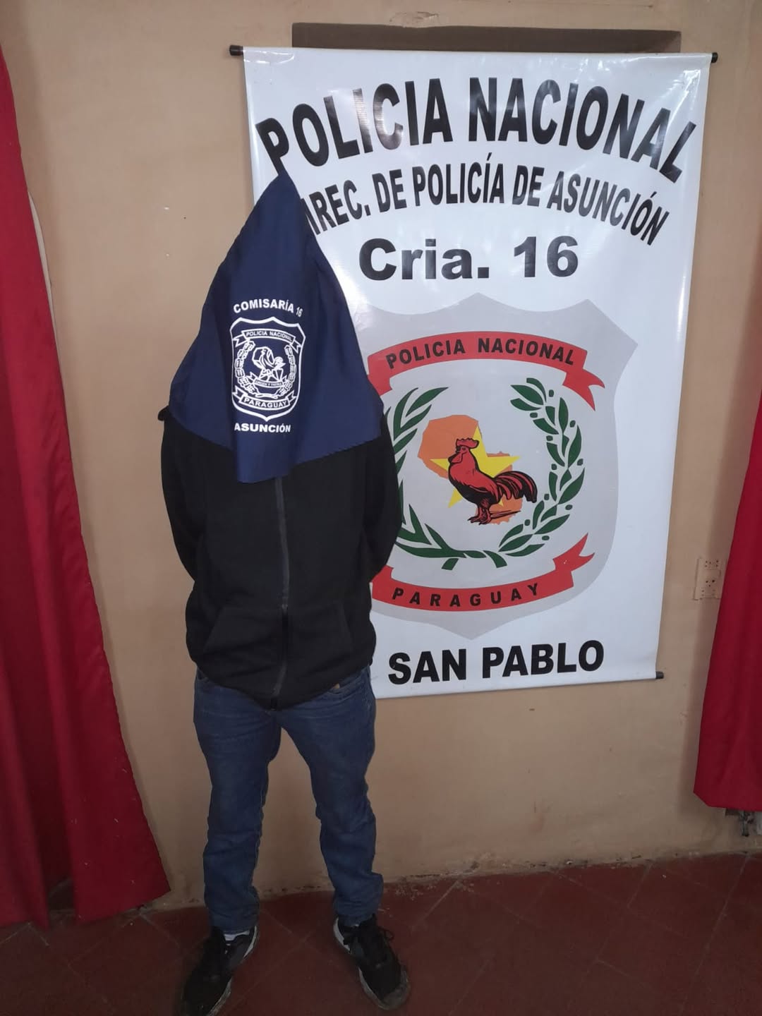 Detenido en Asunción hombre con orden captura por supuesto robo Detenido en Asunción hombre con orden captura por supuesto robo