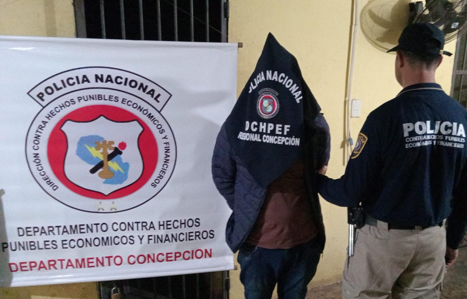 Detención en Horqueta de hombre con orden captura abuso infantil