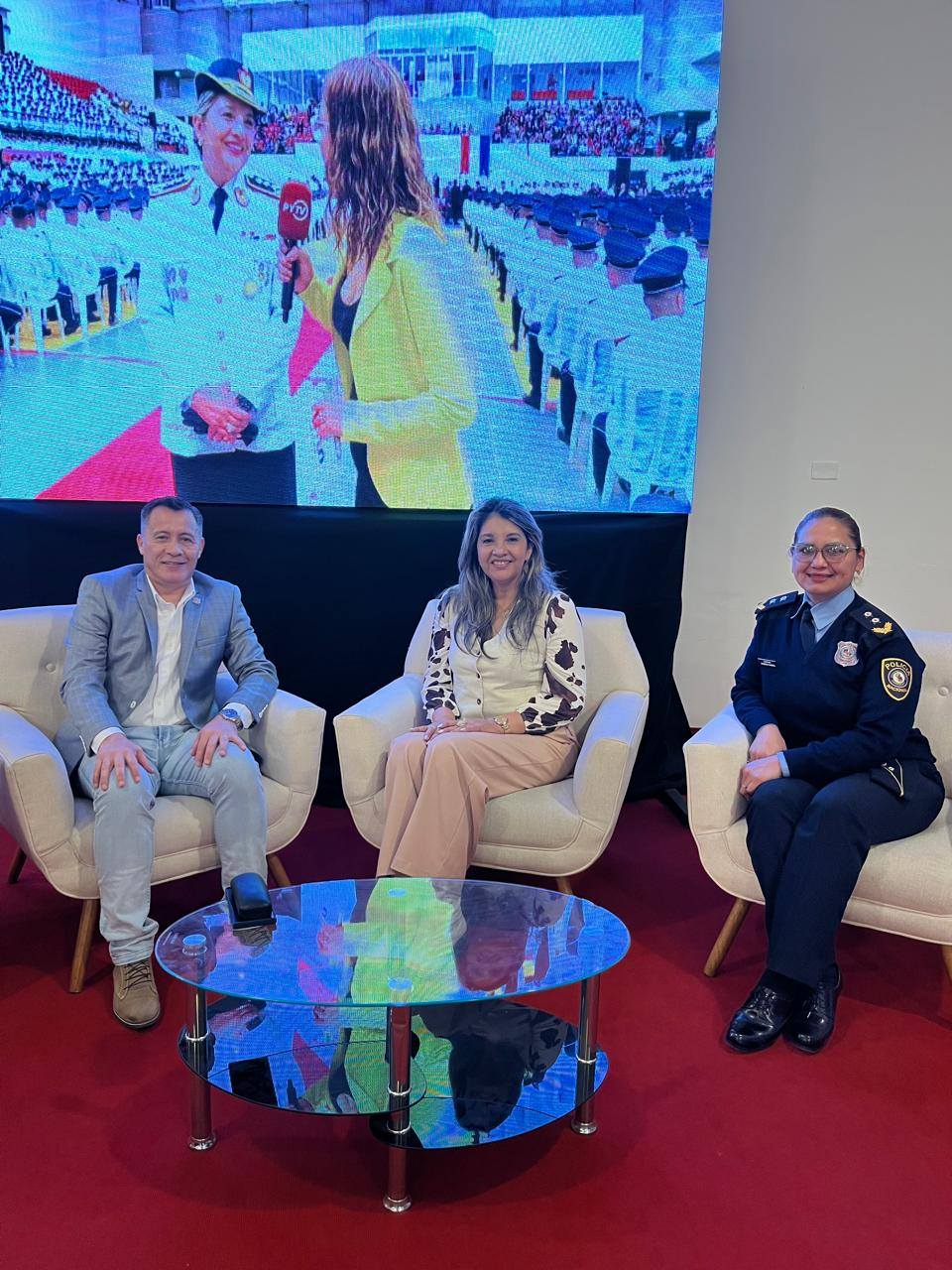 Visita destacada de Policía Nacional en Expo 2025 reafirma compromiso seguridad ciudadana