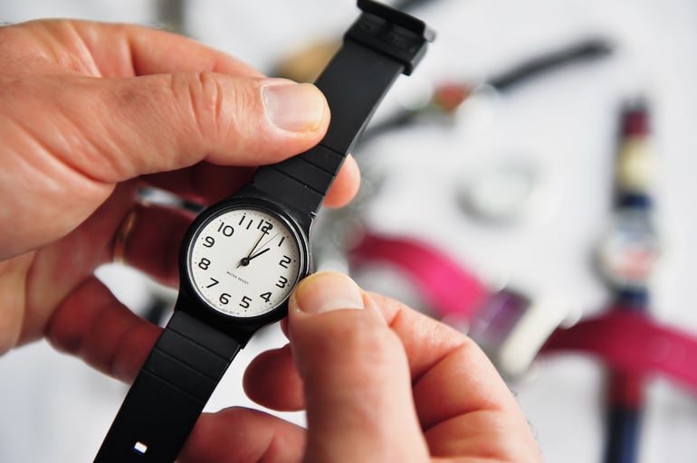 Cartistas postergarían hoy volver al horario invernal