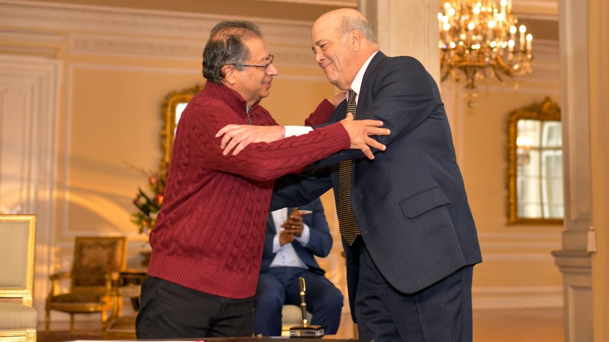Colombia enfrenta la extensión de los aranceles de Trump en un punto crítico de crisis con Washington Colombia enfrenta la extensión de los aranceles de Trump en un punto crítico de crisis con Washington