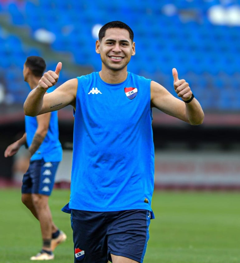 Nacional: Los Caballero, de tricolores a albinegros Nacional: Los Caballero, de tricolores a albinegros