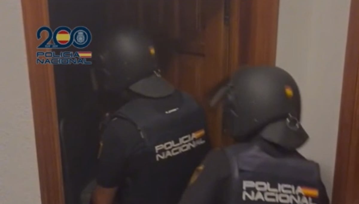 La Policía Nacional desarticula una red penal de tráfico de mujeres para la explotación sexual | España