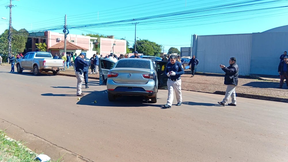 Sicarios atacan a un brasileño, uno de los agresores resulta herido en Pedro Juan Caballero. Sicarios atacan a un brasileño, uno de los agresores resulta herido en Pedro Juan Caballero.