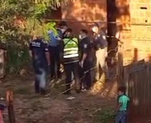 Descubren el cadáver de una mujer embarazada totalmente incinerado en Pedro Juan Caballero. Descubren el cadáver de una mujer embarazada totalmente incinerado en Pedro Juan Caballero.