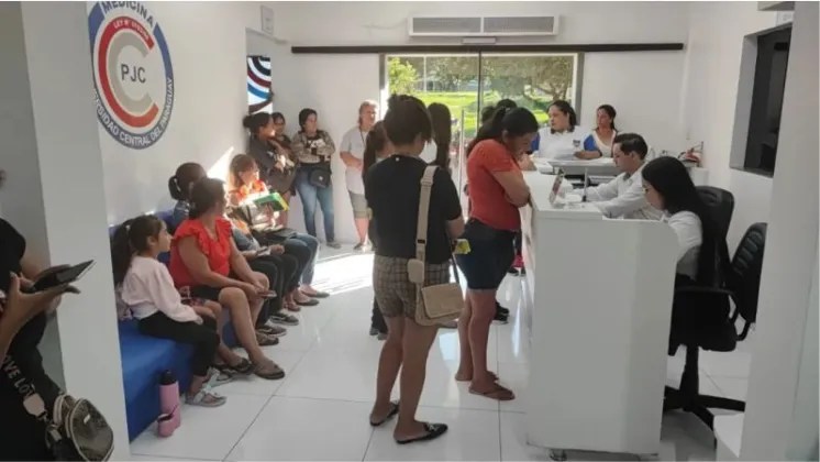 Las clínicas de la UCP alcanzan más de 100 mil consultas médicas en Pedro Juan Caballero. Las clínicas de la UCP alcanzan más de 100 mil consultas médicas en Pedro Juan Caballero.