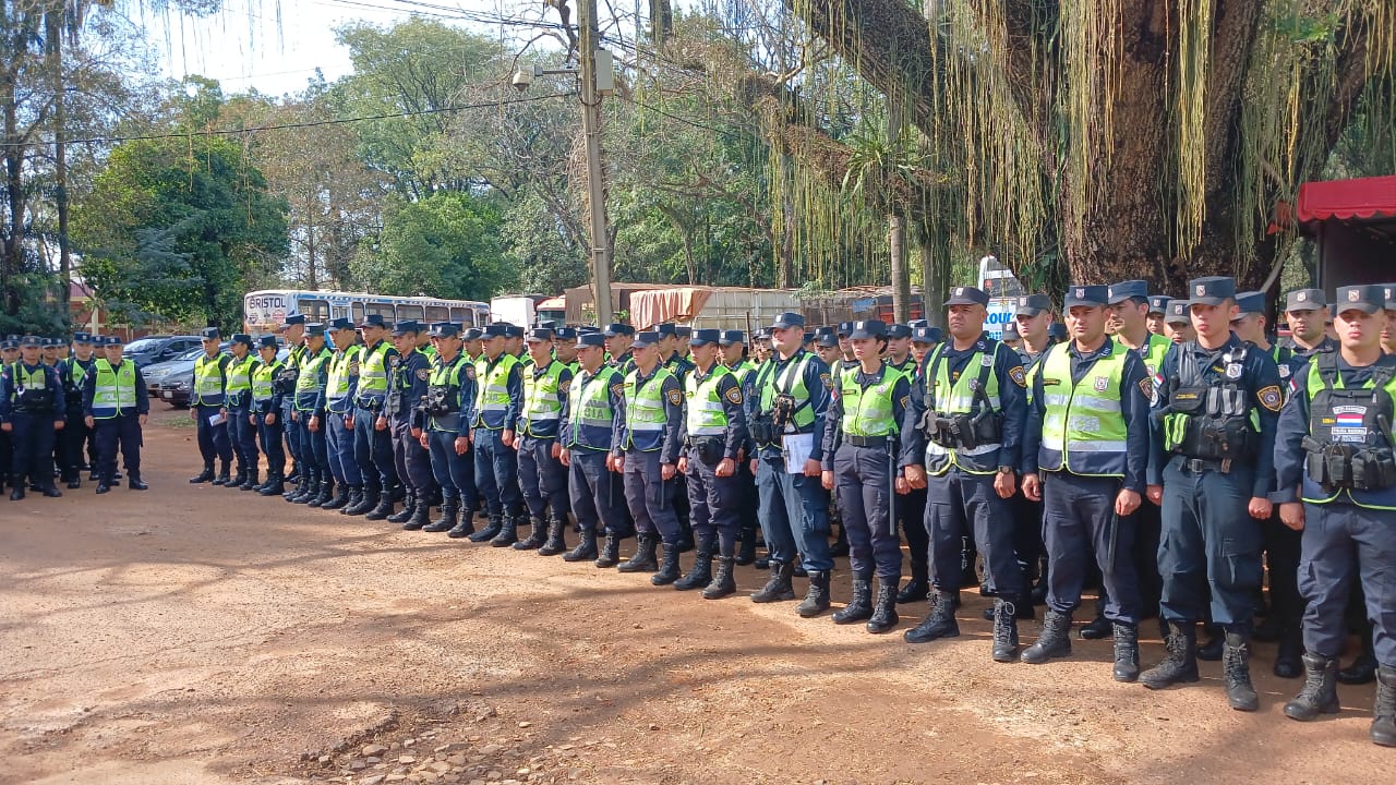 Operativo Pyaaguapy seguridad y control en Olimpia vs Cerro Porteño Operativo Pyaaguapy seguridad y control en Olimpia vs Cerro Porteño