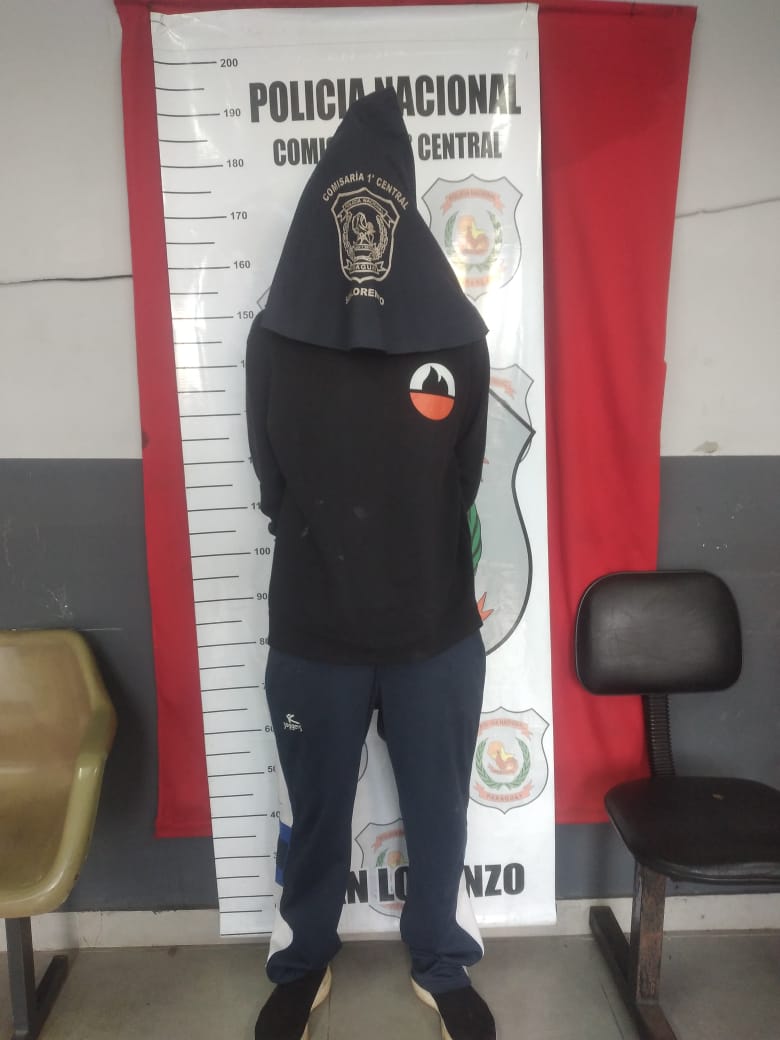 Aprehenden a hombre por violencia intrafamiliar en San Lorenzo. Aprehenden a hombre por violencia intrafamiliar en San Lorenzo.