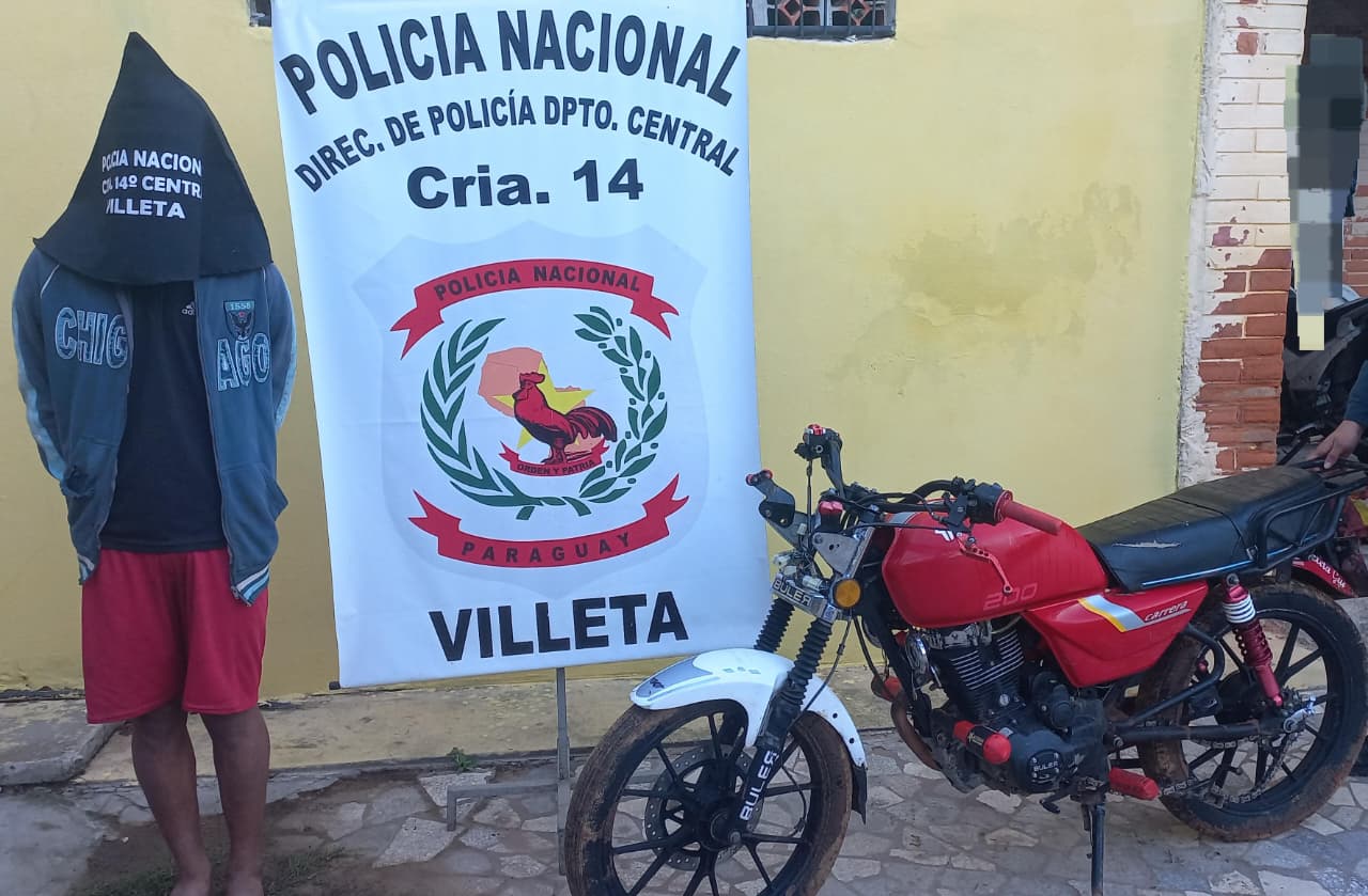 Capturan a joven y recuperan motocicleta robada en San Antonio Capturan a joven y recuperan motocicleta robada en San Antonio