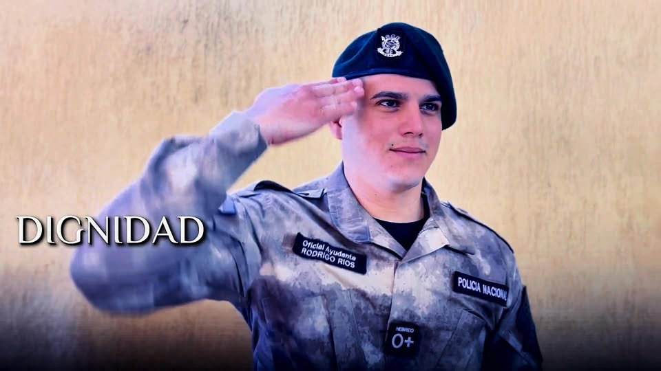 Homenaje a Oficiales Retirados: Honor, Orgullo y Servicio en Paraguay Homenaje a Oficiales Retirados: Honor, Orgullo y Servicio en Paraguay