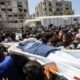 Dos ataques israelíes contra el Hospital Nasser en Gaza matan al menos a 20 personas, incluidos cinco periodistas | Internacional
