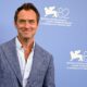 Jude Law preocupa al Festival de Venecia con su transformación en Vladimir Putin | Cine: estrenos y críticas