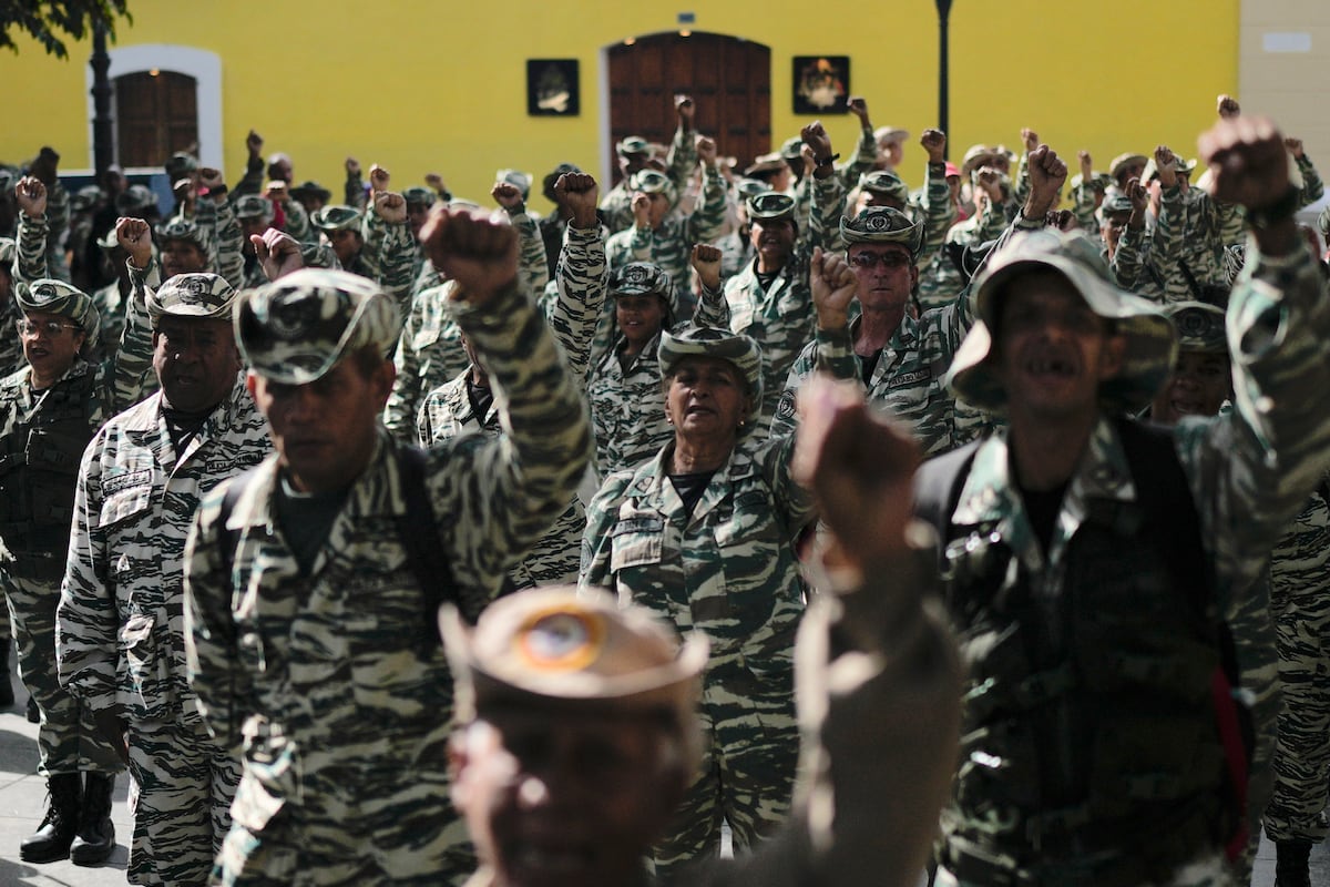 Venezuela refuerza su presencia militar en la frontera con Colombia Venezuela refuerza su presencia militar en la frontera con Colombia