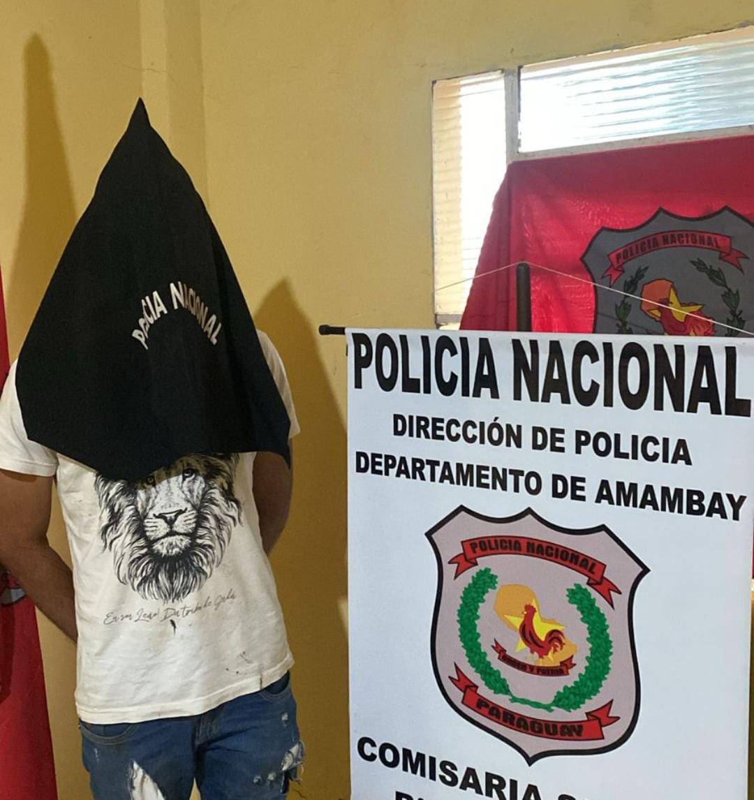 Hombre bajo arresto domiciliario es aprehendido por intentar robar en un condominio de Pedro Juan Caballero. Hombre bajo arresto domiciliario es aprehendido por intentar robar en un condominio de Pedro Juan Caballero.