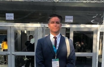 Médico fallece de un infarto mientras juega fútbol en Pedro Juan Caballero.