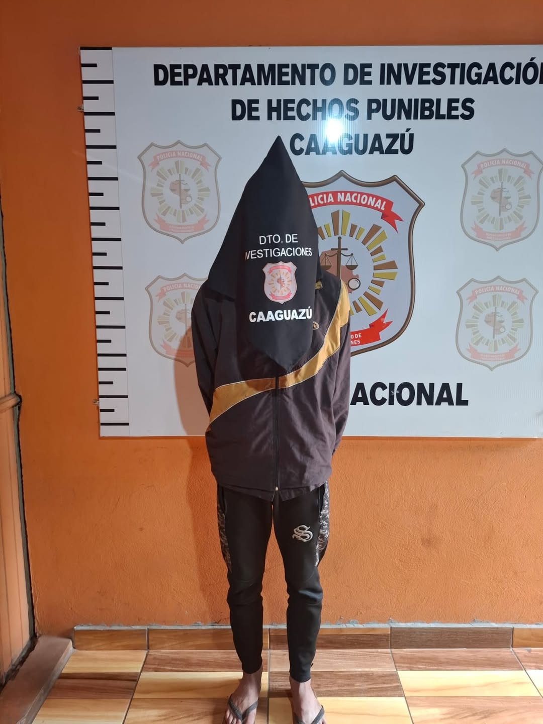 Detenido en Caaguazú por orden de captura por violencia. Detenido en Caaguazú por orden de captura por violencia.