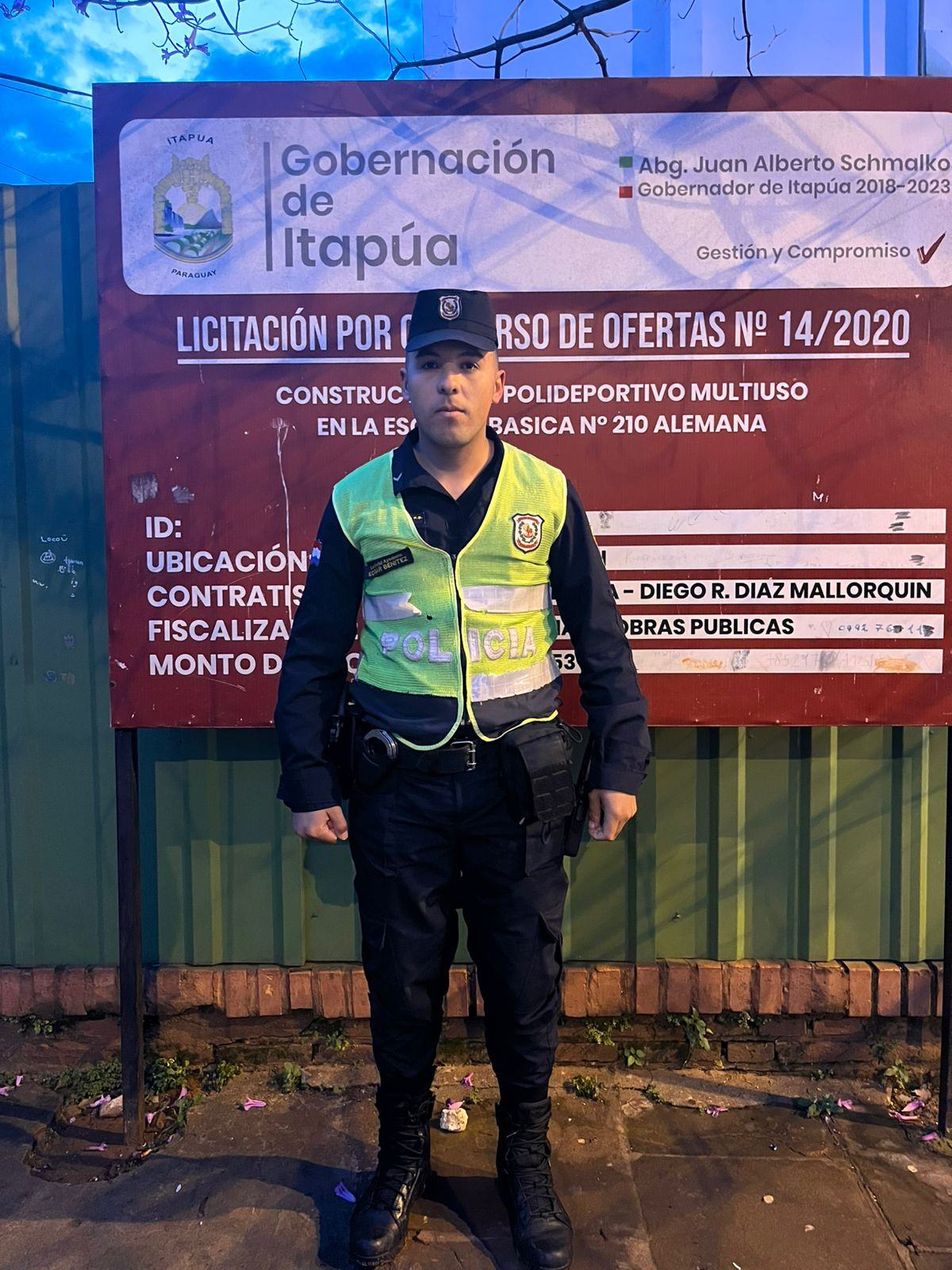 Operativo en escuelas para garantizar seguridad estudiantil en Itapúa Operativo en escuelas para garantizar seguridad estudiantil en Itapúa