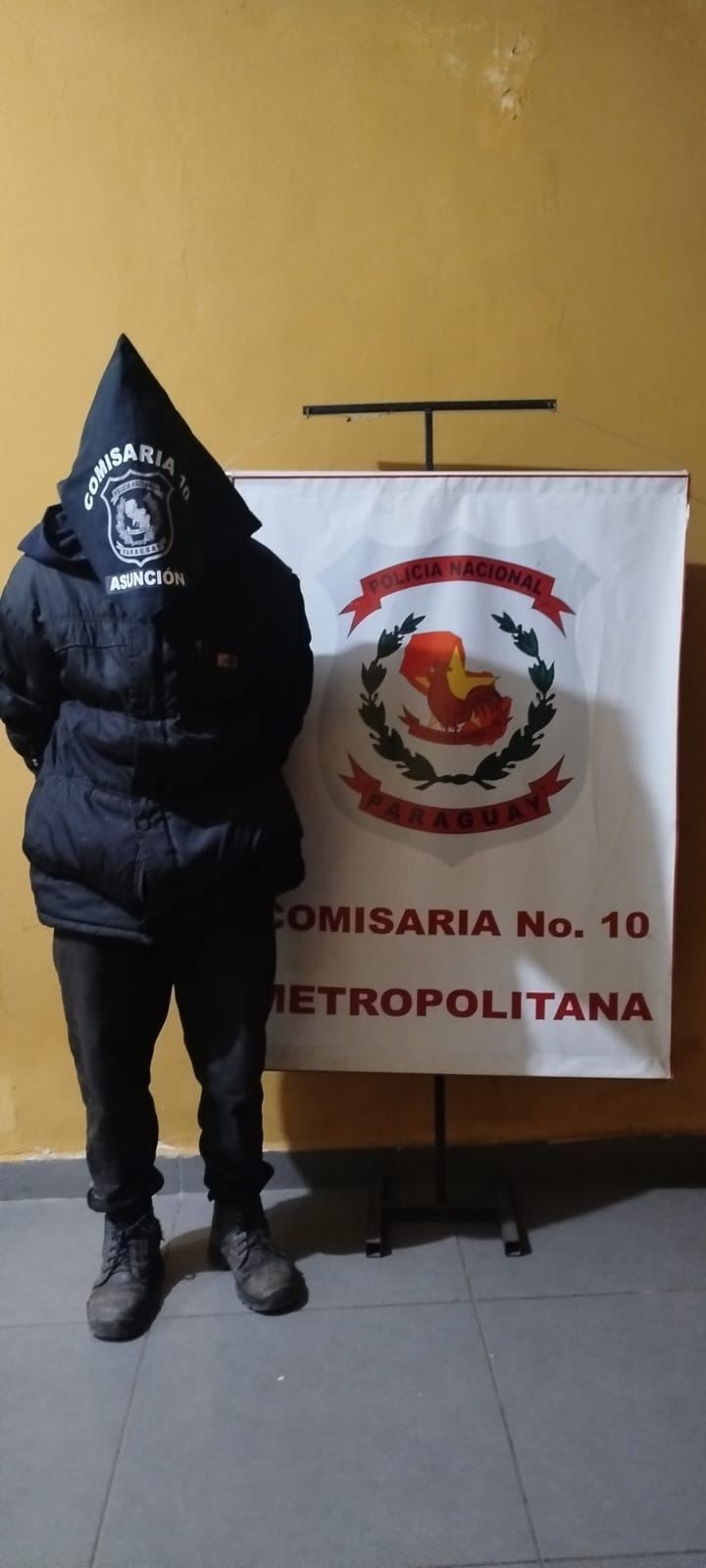 Detienen a hombre en Asunción, tenía cuatro órdenes de captura. Detienen a hombre en Asunción, tenía cuatro órdenes de captura.