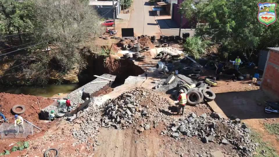 PJC: Avanza la reconstrucción del puente en la calle Toledo Barrio Obrero