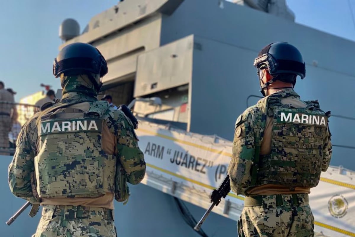 Capitanes corruptos, Huachicol y bolsas llenas de dinero: la peor semana de la Armada mexicana
