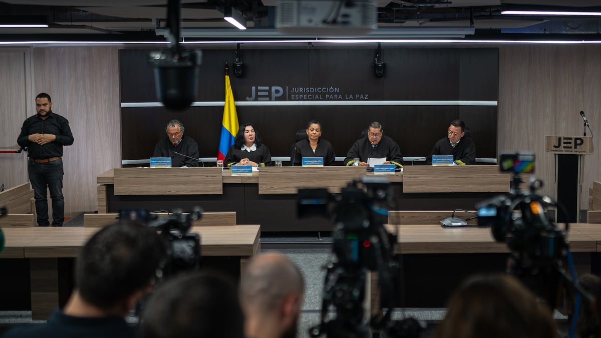 Colombia revive la polarización por el acuerdo de paz