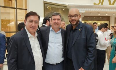Concejales asisten a la inauguración del Shopping Dubai.