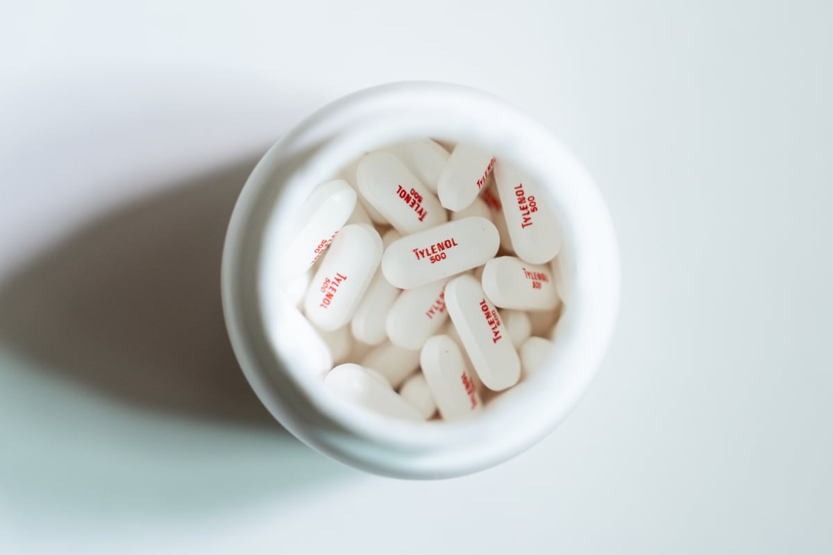 Escasez de paracetamol y un desconocido sobre el autismo: la realidad cubana contradice a Trump